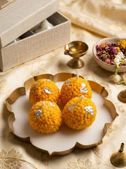 Shubh Motichoor | 5.5'' Metal Urli Candle
