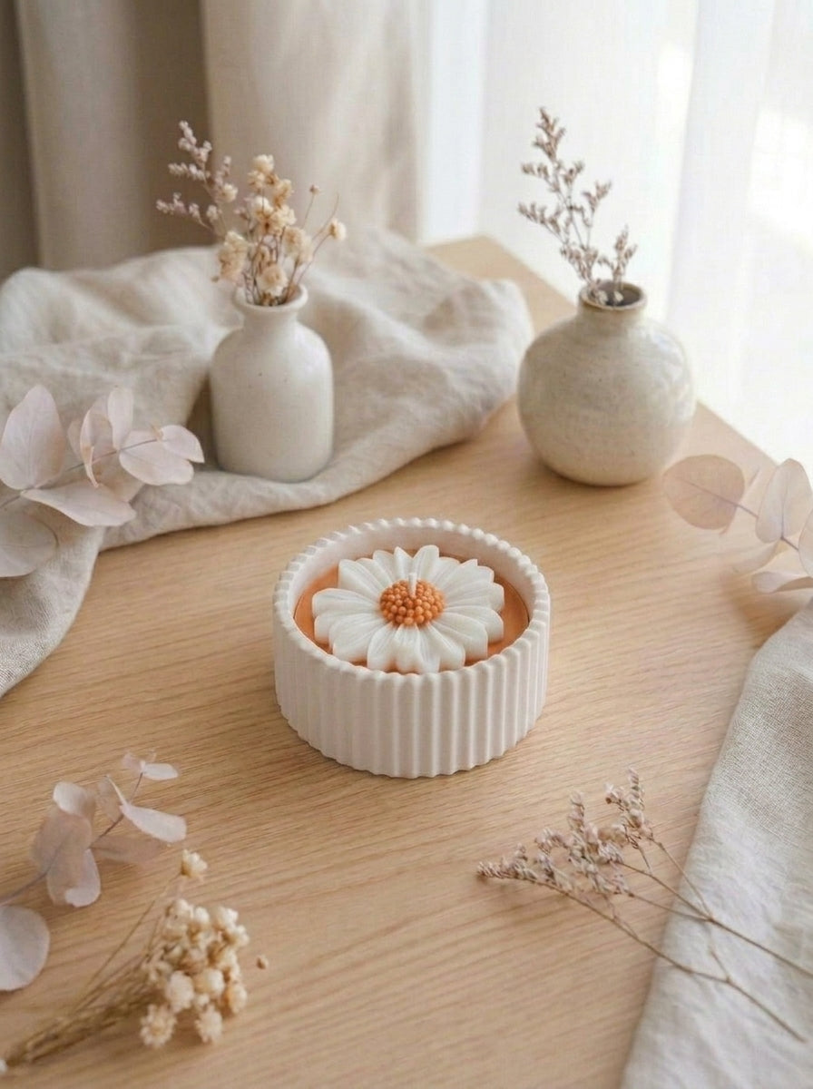 Daisy Bloom